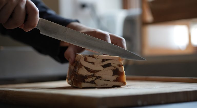 Terrines artisanales en Alsace : des recettes d'exception signées RIB'S Production